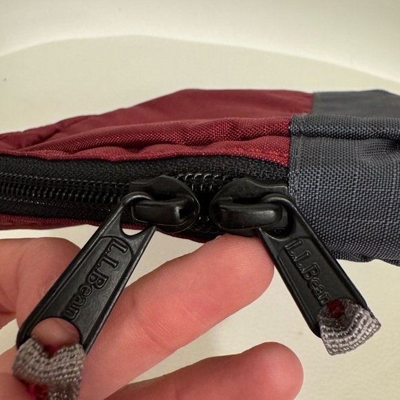 L.L Bean Travel Zip Pouch - Picture 4 of 6